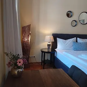 Arte Vida Boutique Apartment
