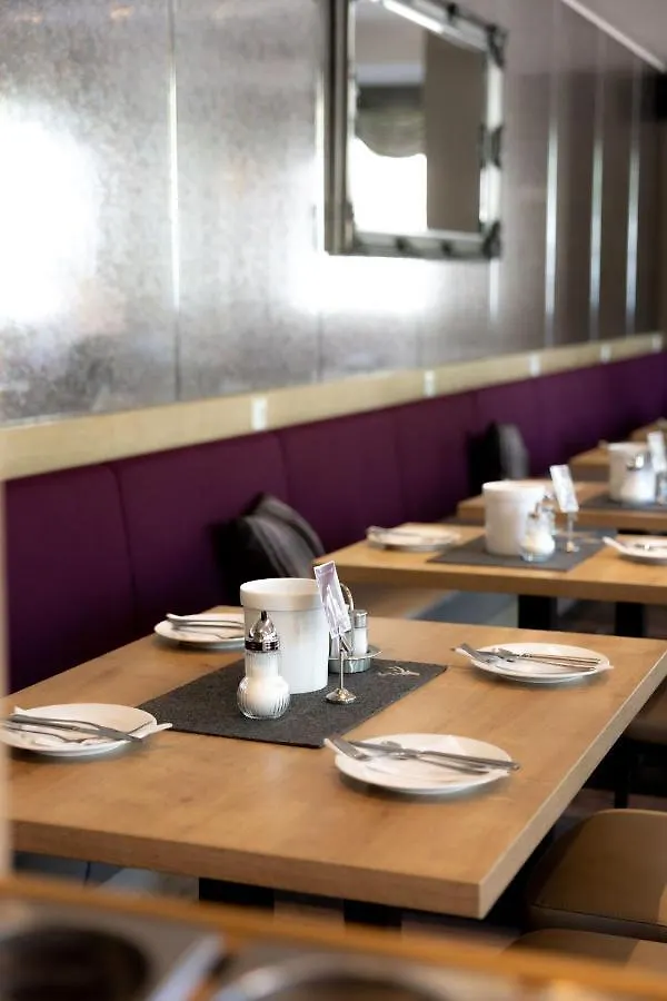 Hotel Max70 Salzburg