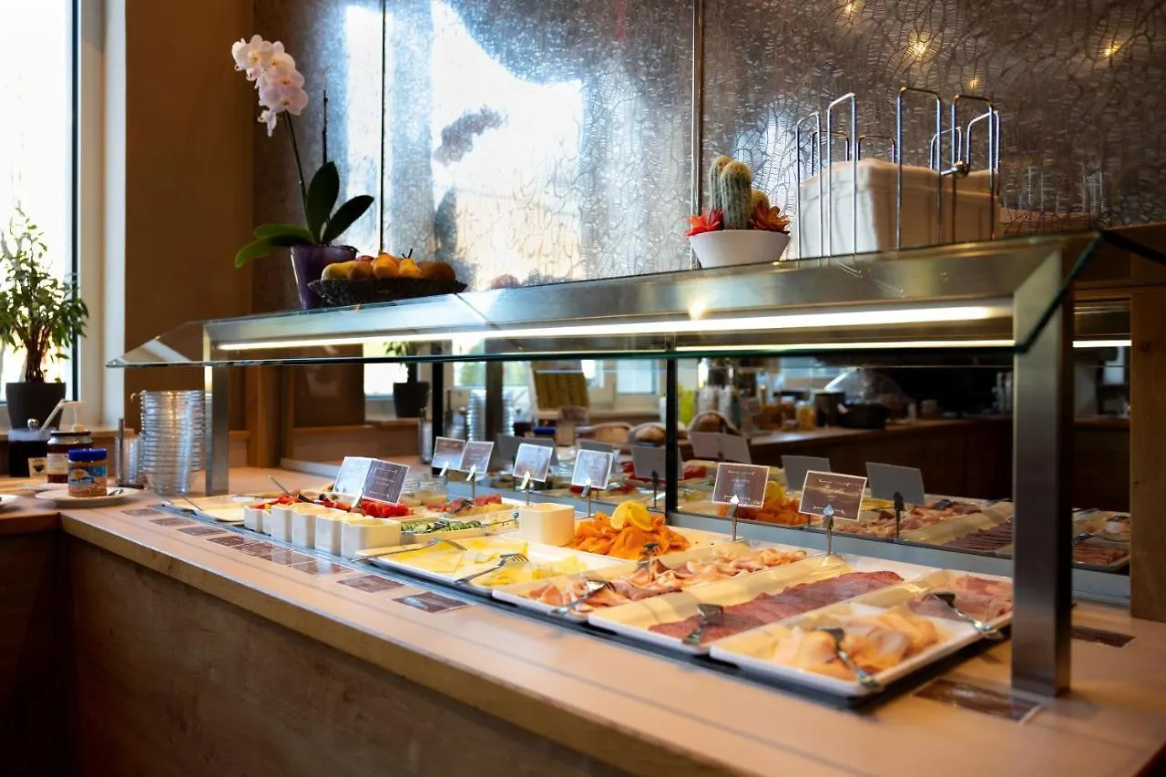 Hotel Max70 Salzburg