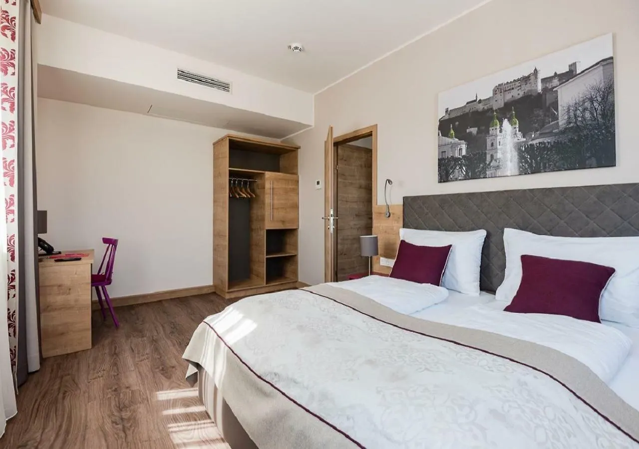 Hotel Max70 Salzburg
